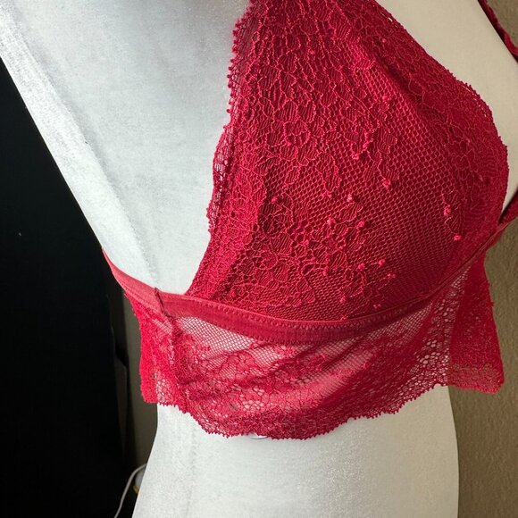 VICTORIA'S SECRET Red Lace Bralette Bra Top Cropped Size Small - Picture 6 of 7